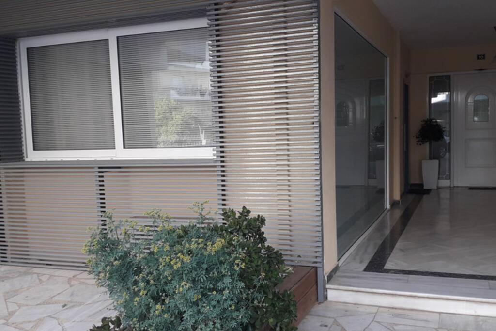 Stylish River Flat, Near The Center And The Beach Apartment Kalamata Exterior photo
